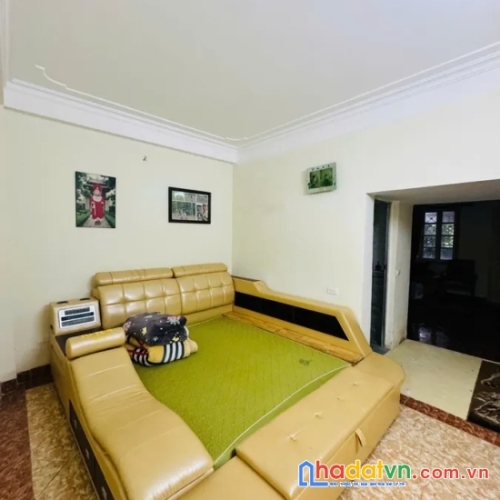 Bán nhà mặt phố nguyễn khoái. hoàng mai. ô tô. dt 107m2. mt 4.3m. 5 tầng. giá 34.3 tỷ.