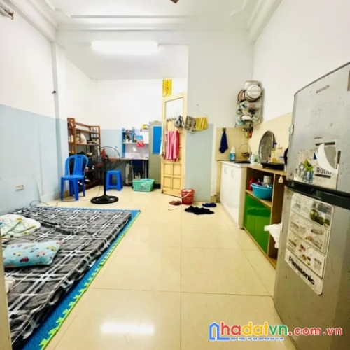 Bán nhà vũ ngọc phan. đống đa. ô tô. dt 38m2. mt 3.7m. 5 tầng. giá 13.7 tỷ.