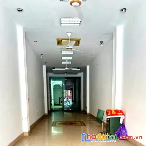 Bán nhà mặt phố tôn đức thắng. đống đa. thang máy. ô tô. vỉa hè. dt 105m2. giá 49.8 tỷ