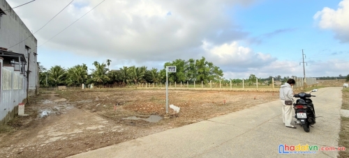 Bán 2 lô liền kề hơn 260m2, sát mặt tiền trục chính, giá chỉ 6tr/m2 