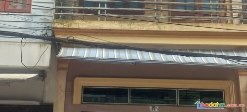 Bán nhà 3 tầng mặt đường nguyễn thiện thuật tp nam định