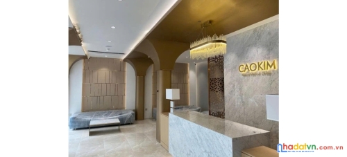 Giảm 2 tỷ còn 14 tỷ phí môi giới 1%  dt 11,5x20m=230m2
