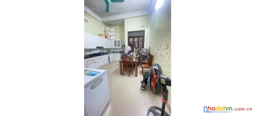 Bán nhà trịnh đình cửu. hoàng mai. dt 64m2. mt 4.3m. 4 tầng. giá 12.5 tỷ.