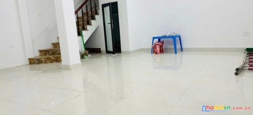 Bán nhà vũ tông phan. thanh xuân. lô góc. ô tô. dt 45m2. mt 6,2m. 4 tầng. giá 13,7 tỷ