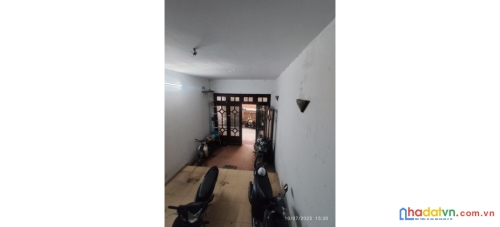 Bán nhà kim giang. hoàng mai. ô tô. dt 62m2. mt 3.8m. 5 tầng. giá 10.4 tỷ.