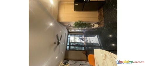 Chdv cao cấp - 5 tầng (6.3x10.5m) - cách mạng tháng 8 q3 - 7 phòng ngủ khép kín - 9.x tỷ