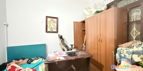 Bán nhà thịnh hào 1. đống đa. dt 62m2. mt 3.2m. 4 tầng. giá 12.7 tỷ.