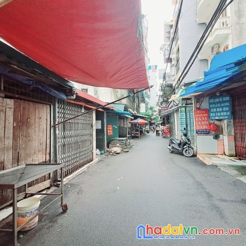 Bán đất lạc long quân. cầu giấy. ô tô. dt 358m2. mt 13m. giá 105 tỷ.