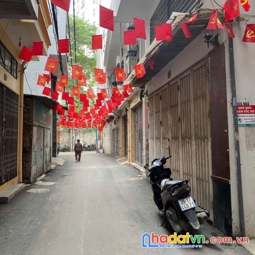 Bán nhà cự lộc. thanh xuân. ô tô. dt 122m2. mt 5.6m. 4 tầng. giá 32.8 tỷ.