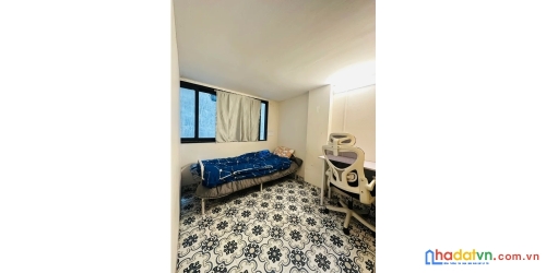 Bán nhà tây sơn. đống đa. 7 tầng thang máy. lô góc. ô tô. dt 57m2. mt 4m. giá 20.9 tỷ