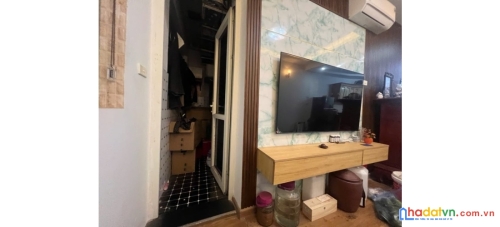 Chính chủ bán căn hộ chung cư kđt đặng xa/gia lâm, 58m2,tầng trung,đông nam ở ngay.