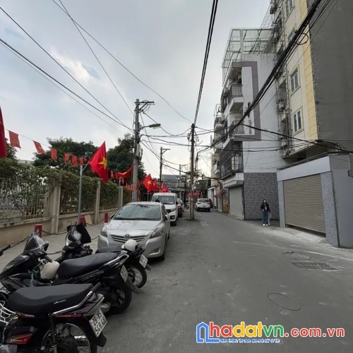 Bán nhà khương hạ. thanh xuân. 8 tầng thang máy. ô tô. dt 62m2. mt 4.3m. giá 29.7 tỷ. 