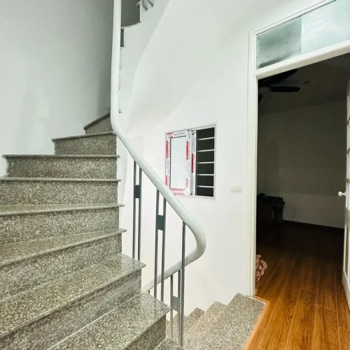 Bán nhà lĩnh nam. hoàng mai. ô tô. dt 25m2. mt 3m. 5 tầng. giá 7.35 tỷ