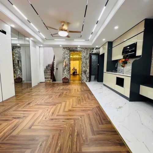 Bán nhà trần duy hưng. cầu giấy. thang máy. lô góc. ô tô. dt 52m2. mt 5m. giá 23.7 tỷ