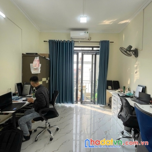 Bán nhà khương trung. thanh xuân. ô tô. dt 46m2. mt 4m. 4 tầng. giá 14.2 tỷ.