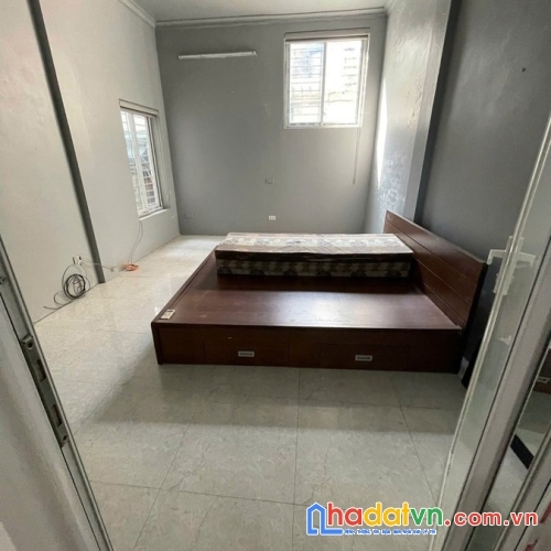 Bán nhà dân xây phan đình giót. thanh xuân. dt 52m2. mt 4m. 4 tầng. giá 7.78 tỷ.