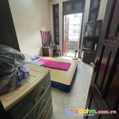 Bán nhà nguyễn trãi. thanh xuân. ô tô. dt 46m2. mt 4m. 5 tầng. giá 18.8 tỷ.