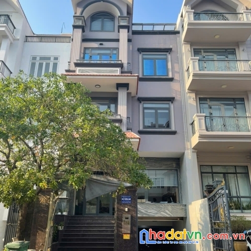 Biệt thự 7.5x20m tại khu đô thị him lam kênh tẻ, quận 7,  tl