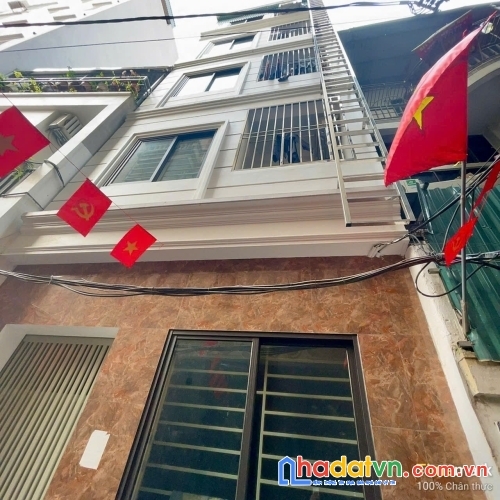 Bán căn nhà 5 tầng chính chủ ở phố tạ quang bửu