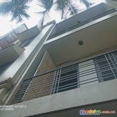 Bán biệt thự lạc long quân. nội thất đẹp. diên tích lớn 130m. 4 tầng. chỉ 12.5 tỷ