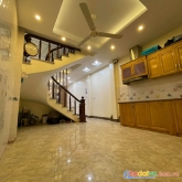 Nhà đẹp phúc lợi mới, gara ô tô vào nhà, trung tâm, 47m2, 5 tầng, 3.3tỷ. lh: 0913896966