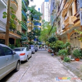 Chính chủ cần bán nhà riêng  ở trung kính, cầu giấy_ ô tô tránh, vỉa hè rộng_ 45m2, giá 10 tỷ_