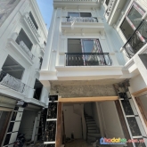 Chính chủ bán nhà văn quán (35m2*5t, mt 3.5m), ngõ thông, ô tô đỗ cổng, giá chỉ 3.65 tỷ