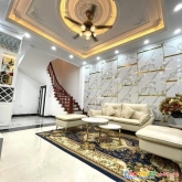 Bán nhà thái thịnh, nhà đẹp, thoáng trước sau, cách ô tô đỗ 50m - 35m2 - 5 tầng - mt5m - giá 5.6