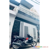 Nhà nhỉnh 3 tỷ phùng văn cung, 3 pn, hẻm thông