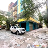 Hoàng quốc việt – đỉnh của đỉnh – lô góc 2 mặt tiền – gara – vỉa hè – ô tô tránh – kinh doanh –