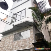 Bán nhà âu cơ 36m2 3t mt 3,25m 3,7 tỷ ngõ oto 50m ra phố nở hậu chủ lộc