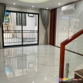 Mặt đường võ chí công siêu phẩm ccmn cần bán 7 tầng - 15 phòng cho thuê dòng tiền 80tr/th