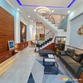 Nhà đẹp lung linh hxh, quang trung, giá 4.86 tỷ.