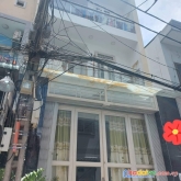 Nhà hẻm xe hơi oto đổ cửa 6ty3 gần trường học bệnh viện