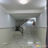 Nhà hẻm 1 xẹt, âu dương lân quận 8, chỉ nhỉnh 5 tỷ.