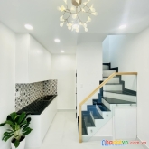 Hoàng hoa thám phú nhuận- nhà lung linh tặng full nt - chỉ hơn 3 tỷ xíu.