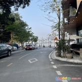Mặt phố nhật chiêu - kinh doanh - văn phòng - view hồ tây - dt62m2 - mt6m giá 13.5 tỷ