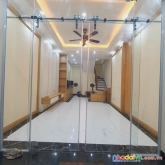 Bán nhà 34mx 5 tầng,ngõ 1 bùi xương trạch ô tô đỗ cửa kd được chỉ 4,2 tỉ