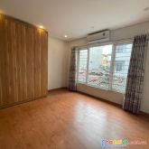 Bán nhà hoa lâm - ngõ thông ô tô phi vù vù 34m2 - 5 tầng - mặt tiền 4.2m - 2 tỷ 900 triệu