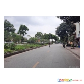 Nhà đẹp ở ngay - ba gác đỗ cửa - sổ hoa hậu - gần aeon mall long biên