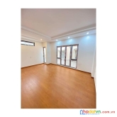 Bán nhà vương thừa vũ thanh xuân 40m,4 tầng .8.9 tỷ 
ph n lô ô tô trắng - vào nhà - hai thoáng -