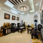 Bán nhà ngõ phố kim giang, hoàng mai, 49 m2, 5t, giá 5.55 tỷ.