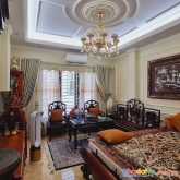 Bán nhà trần quốc hoàn 12.6 tỷ x 40m2, mt 4m,kinh doanh phân lô 2 mặt ngõ,  ô tô