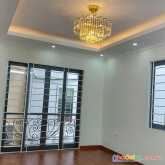 Nhà đẹp lô góc ở chính kinh. sat ô tô, cách 5 nhà ra phố 