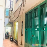 Bán nhà nguyễn khang 3,5 tỷ 37m2 5t, mt 5m ,8pn gần oto,ngõ thông tứ phía,trung tâm cg
