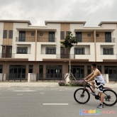Em có căn shophouse dt120m2 mặt đường 26m chủ đàu tư quy hoạch phố đi bộ giá thấp hơn thị trường