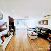 Bán nhà bồ đề 50m2 7t giá 8.8, gara ô tô, thang máy, dòng tiền hàng tháng.