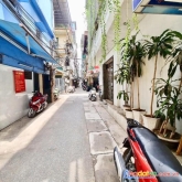 Đống đa - mặt ngõ - lô góc - ô tô- kinh doanh- ngõ thông - giá hót
