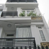 Bán nhà 50m2 hxh cách 30m ni sư huỳnh liên. tân bình.  3 tầng. 6pn. lô góc không lộ giới nhỉnh 4
