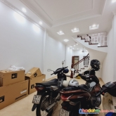 Bán nhà hoàng văn thái 44m2, mt 4m, phân lô, ô tô tránh, vào nhà, kinh doanh,5.85 tỷ.